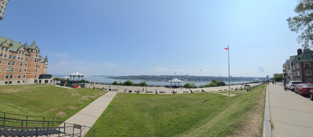 Terrace Dufferin